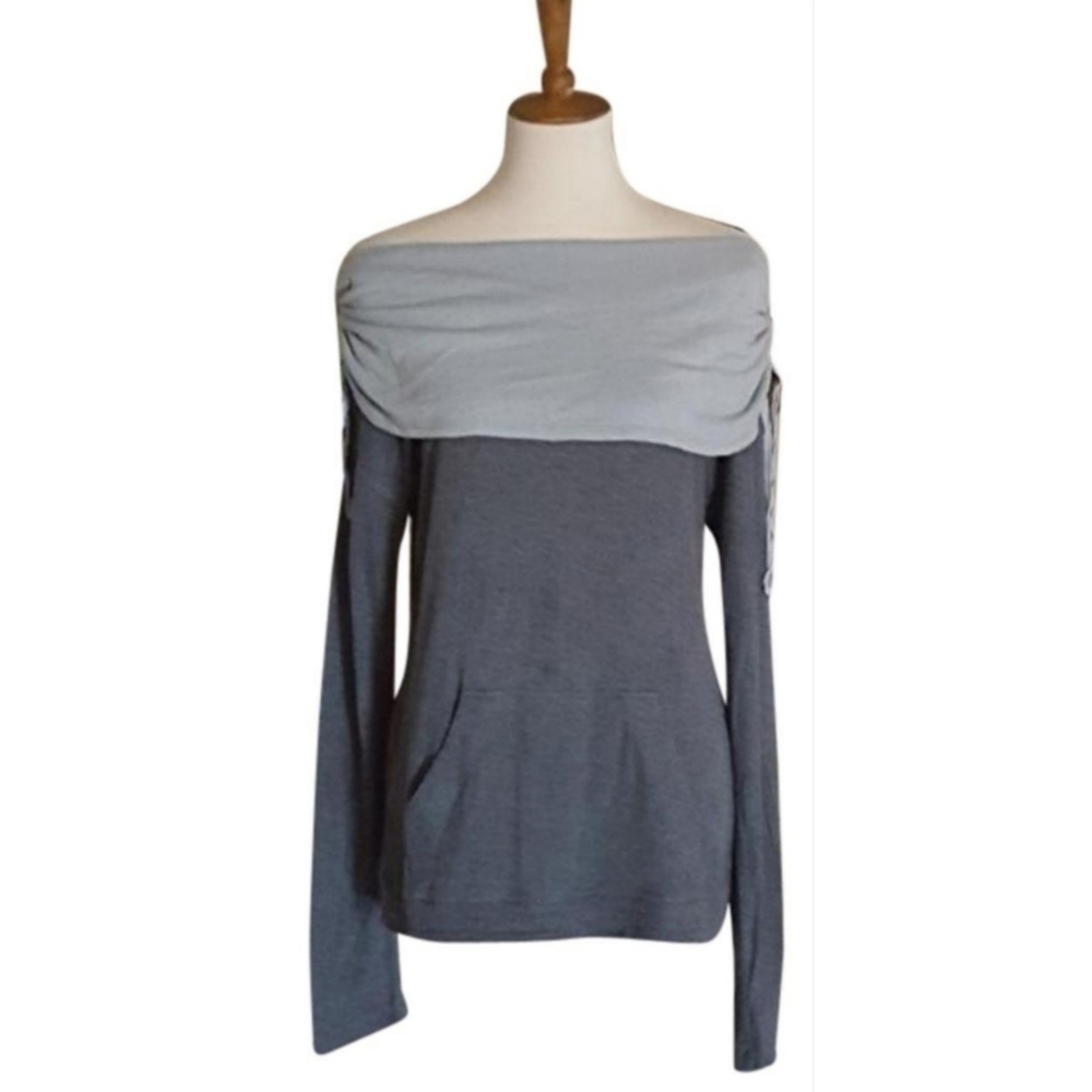 Gypsy 05 Sage and Gray Pullover Sweatshirt